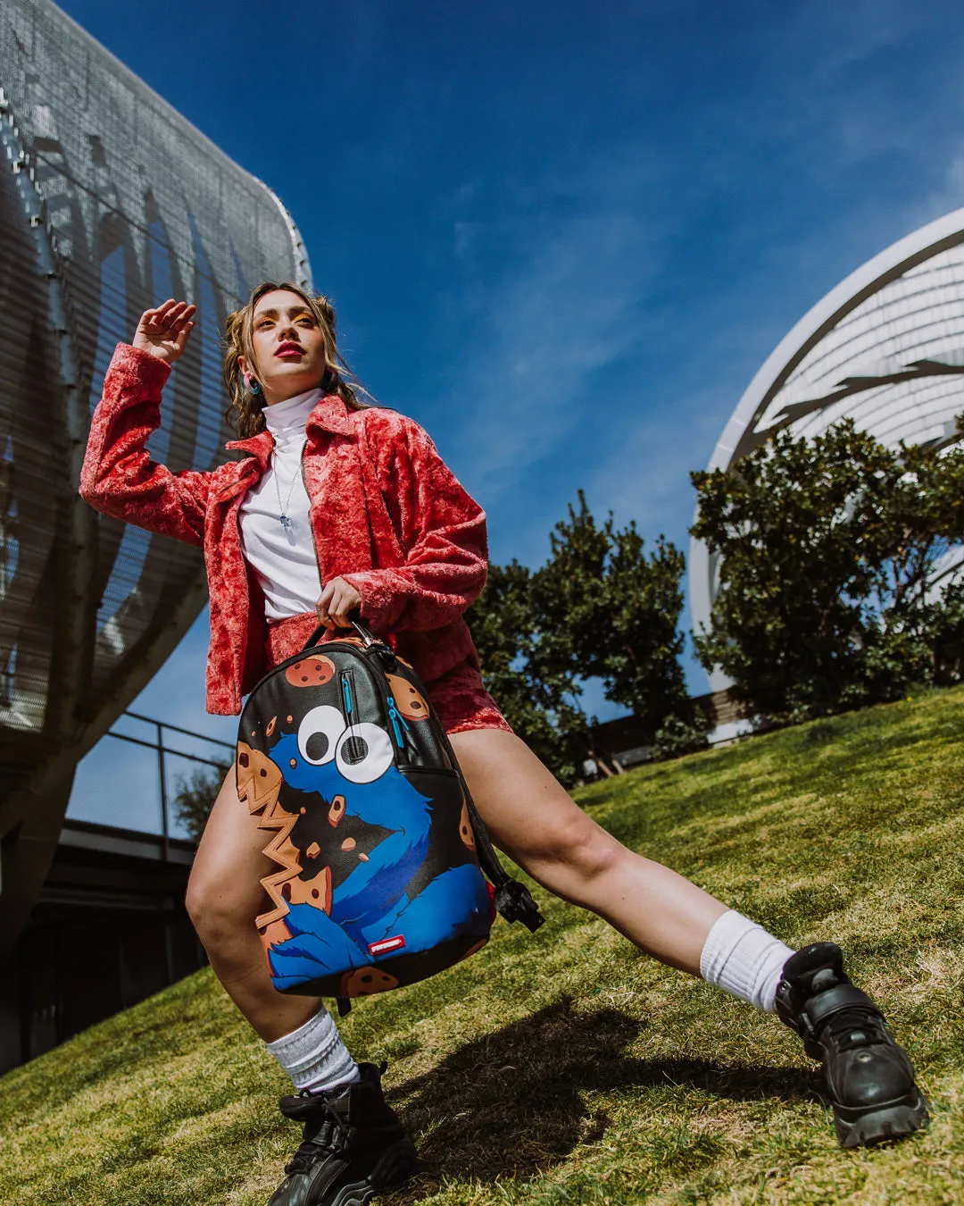 COOKIE MONSTER COOKIE SHARKBITE BACKPACK (DLXV)