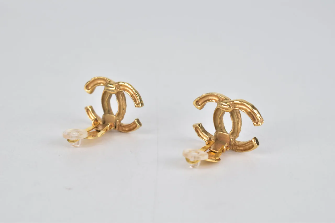 Gold Plated CC Logos Vintage Clip Earrings (Circa 70s)