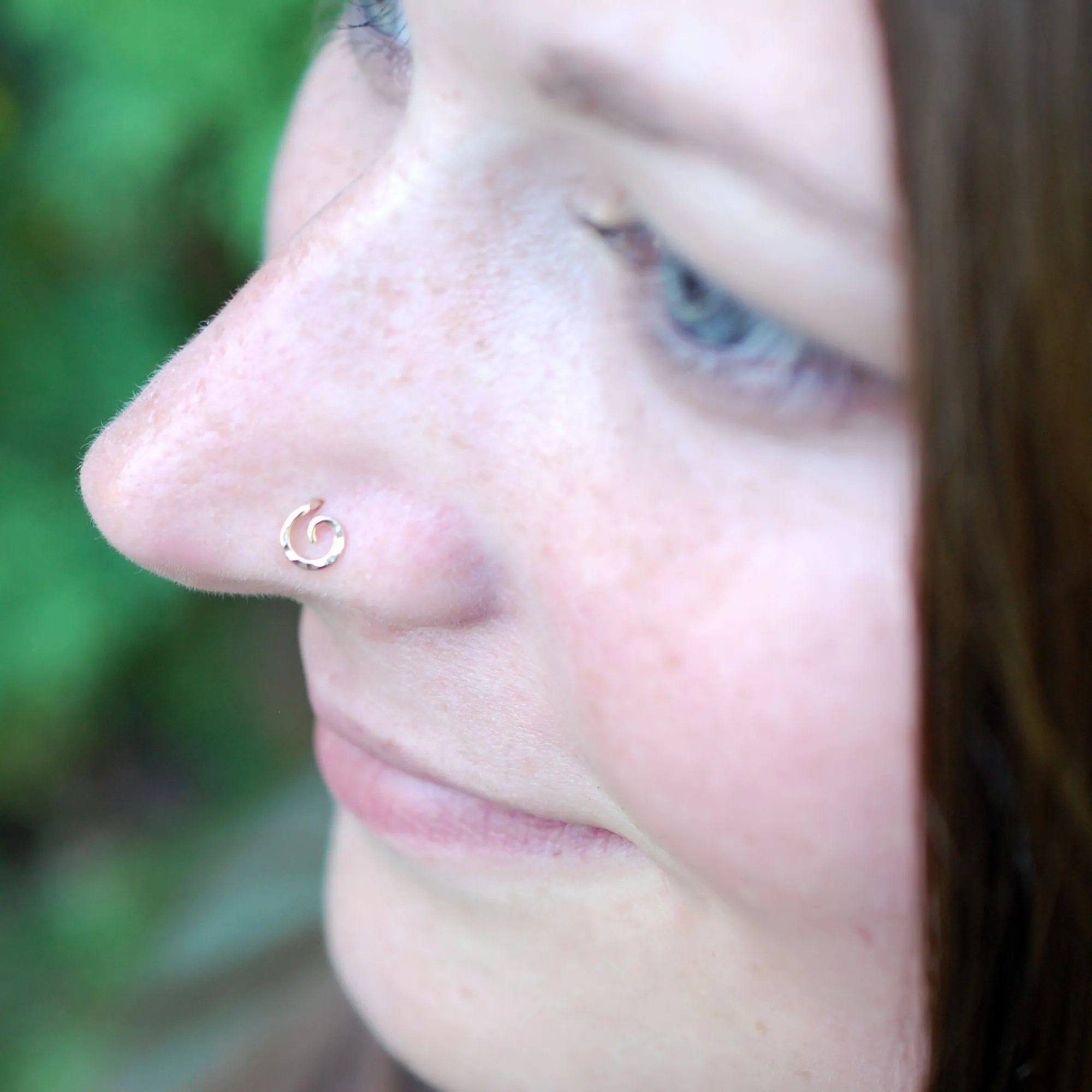 Gold Spiral Nose Stud