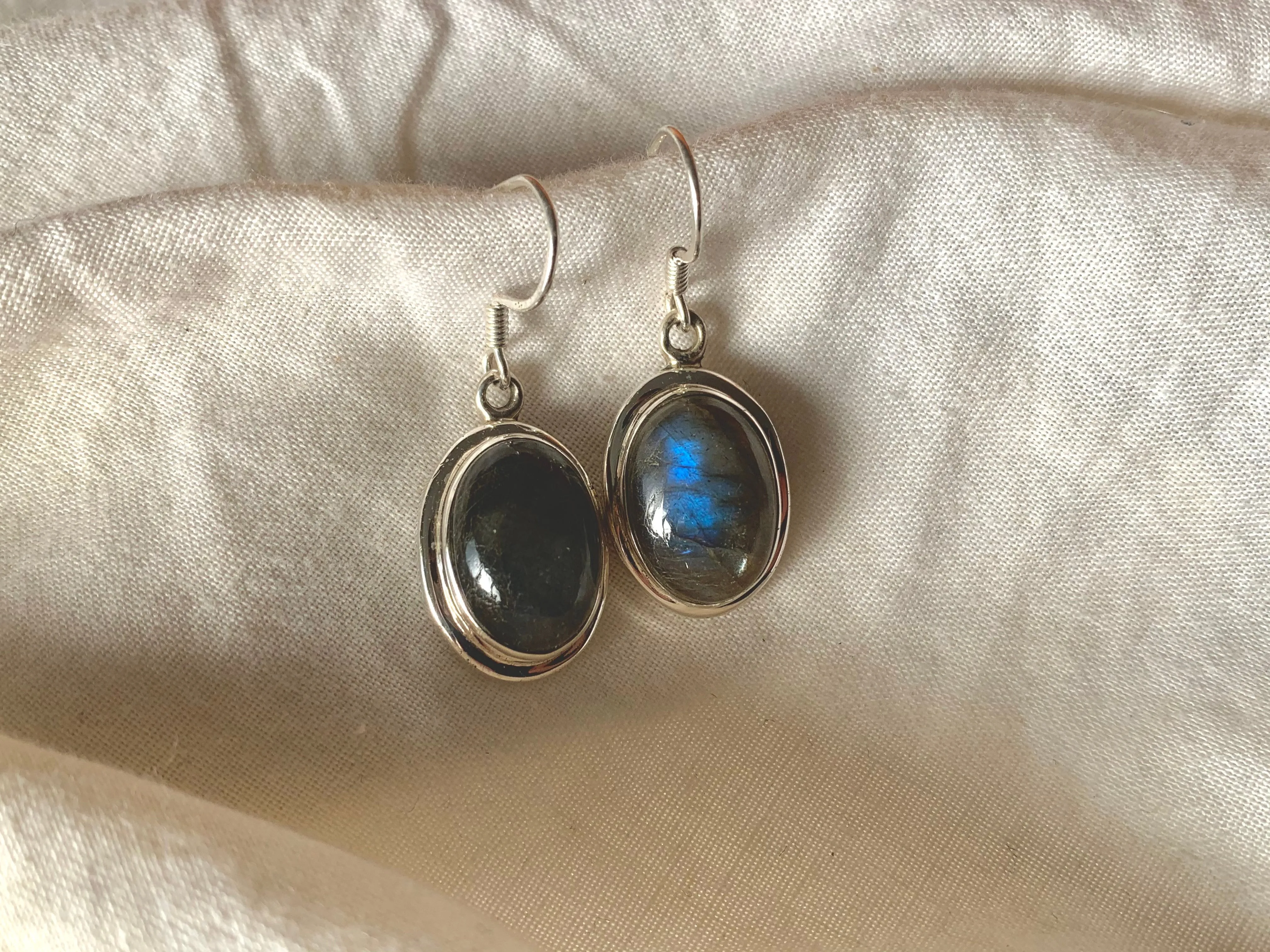 Labradorite Ansley Earrings - Oval