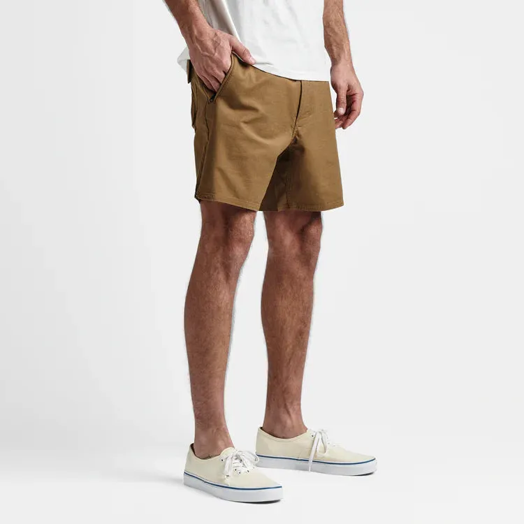 Layover Traveler Short Dark Khaki