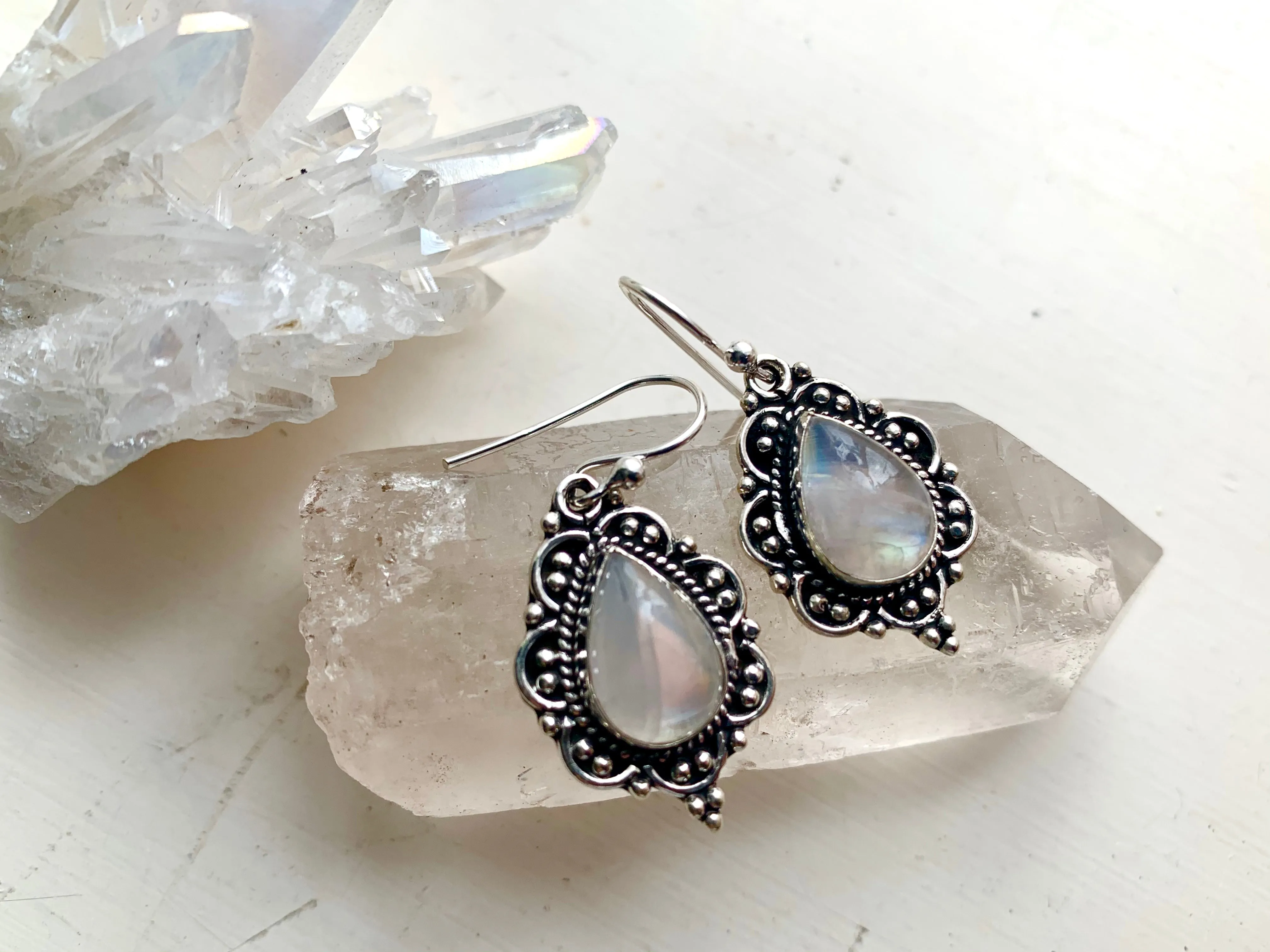 Moonstone Nissa Earrings - Drop / Oval