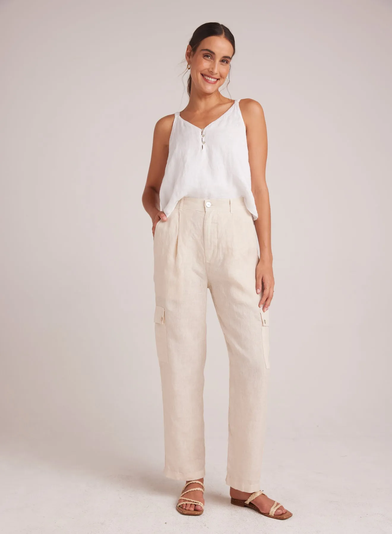 Pleated Linen Cargo Trousers - Samba Tan